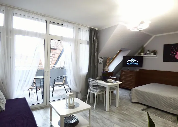 Albatros Raf Apartment